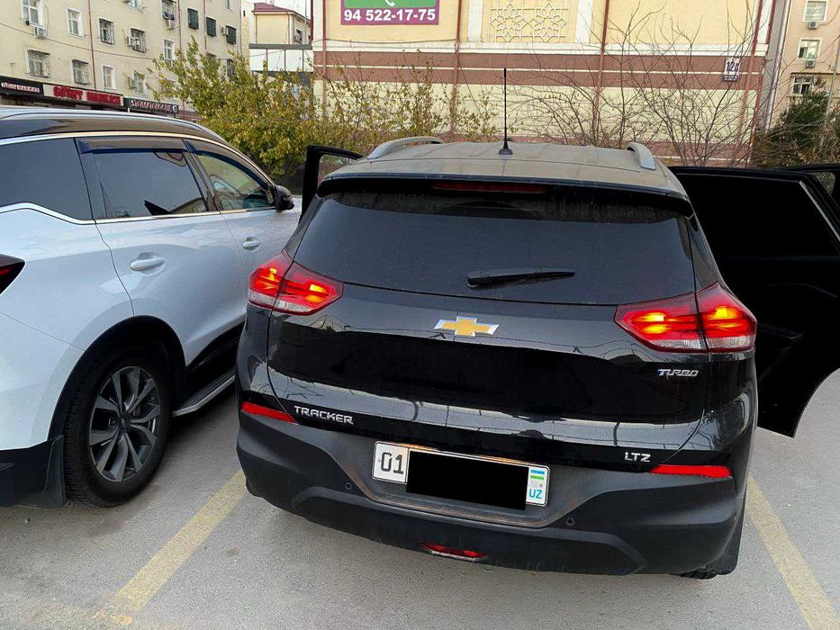 ТРЕКЕР ЛТЗ, 2025 йил 25 июл куни салондан олинган, 5 654 км юрган