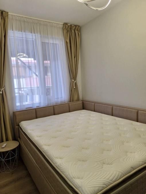 Дава се под наем Тристаен апартамент в София, Дървеница - 115 кв.м за 1300 € - Снимка #4