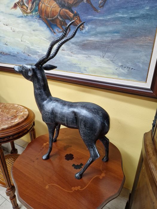 Огромна антикварна метална фигура статуетка газела