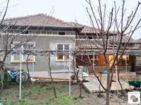 145254 Реновирана къща в село Полски Сеновец, на 30 мин. от В. Търново