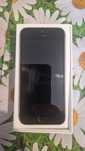 Чисто нови телефони IPhone SE