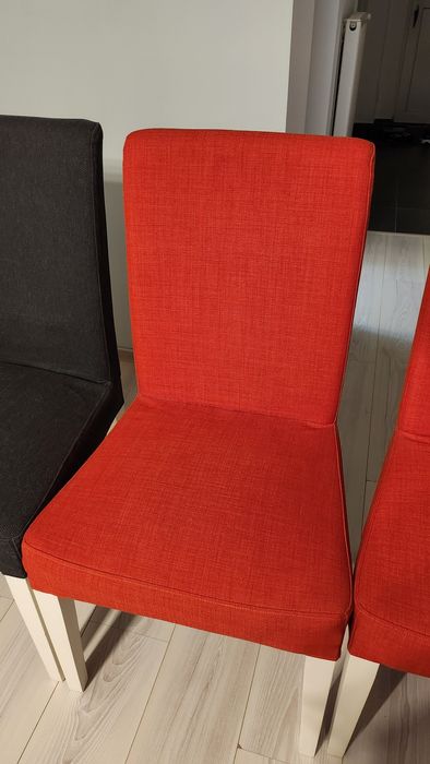 Masa Dining extensibilia Ikea + 6 scaune tapitate