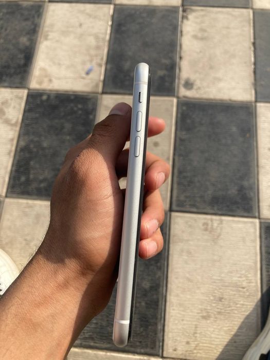 Iphone xr hotirasi 64