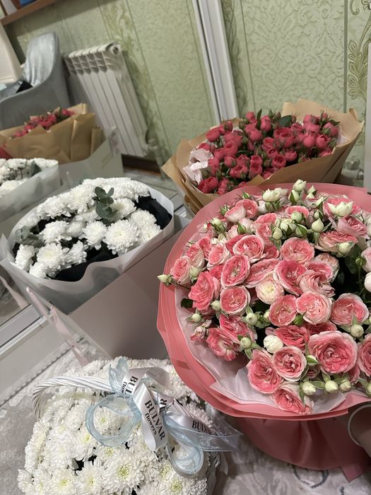 Букеты цветы свежые