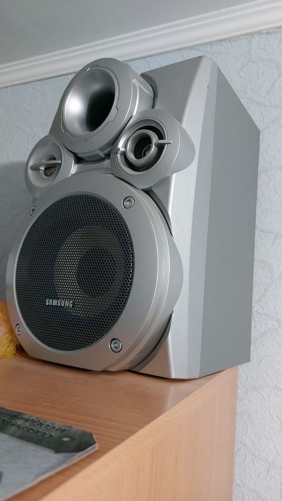 Музыкальный центр Samsung