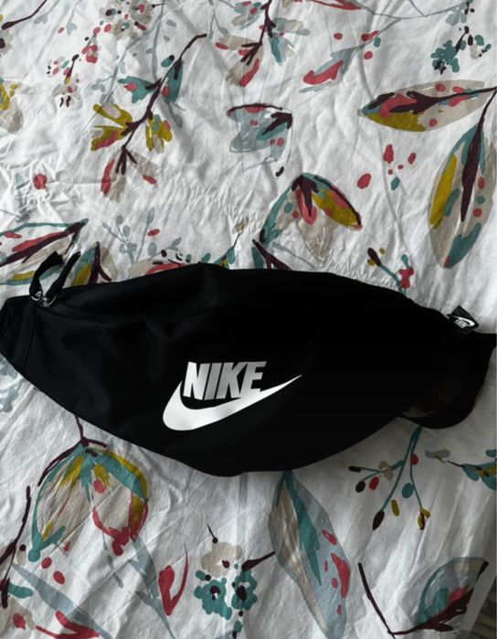 Vand borseta nike