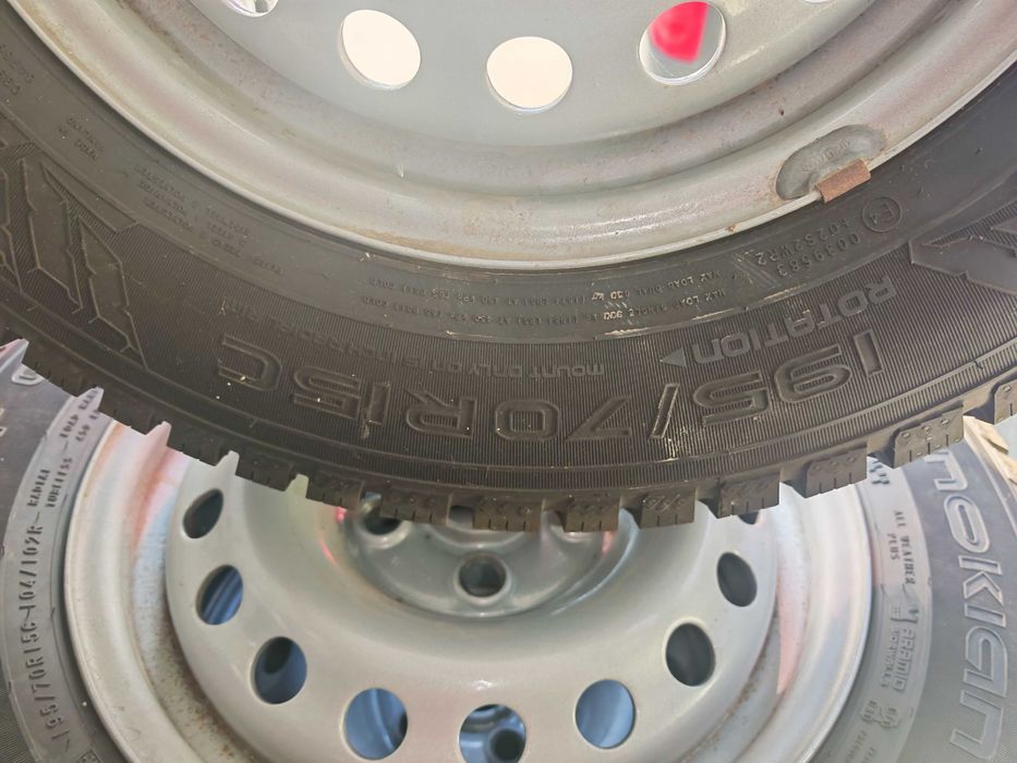 Anvelope Nokian SnowProof C 195/70R15C