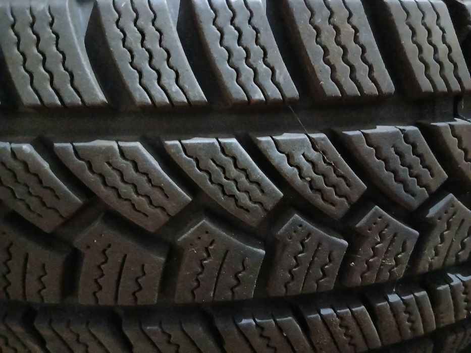 Нови зимни гуми SUNFULL 195/65 R15 -91т DOT2224