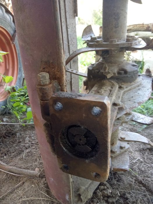 Freza pasquali stare uzată