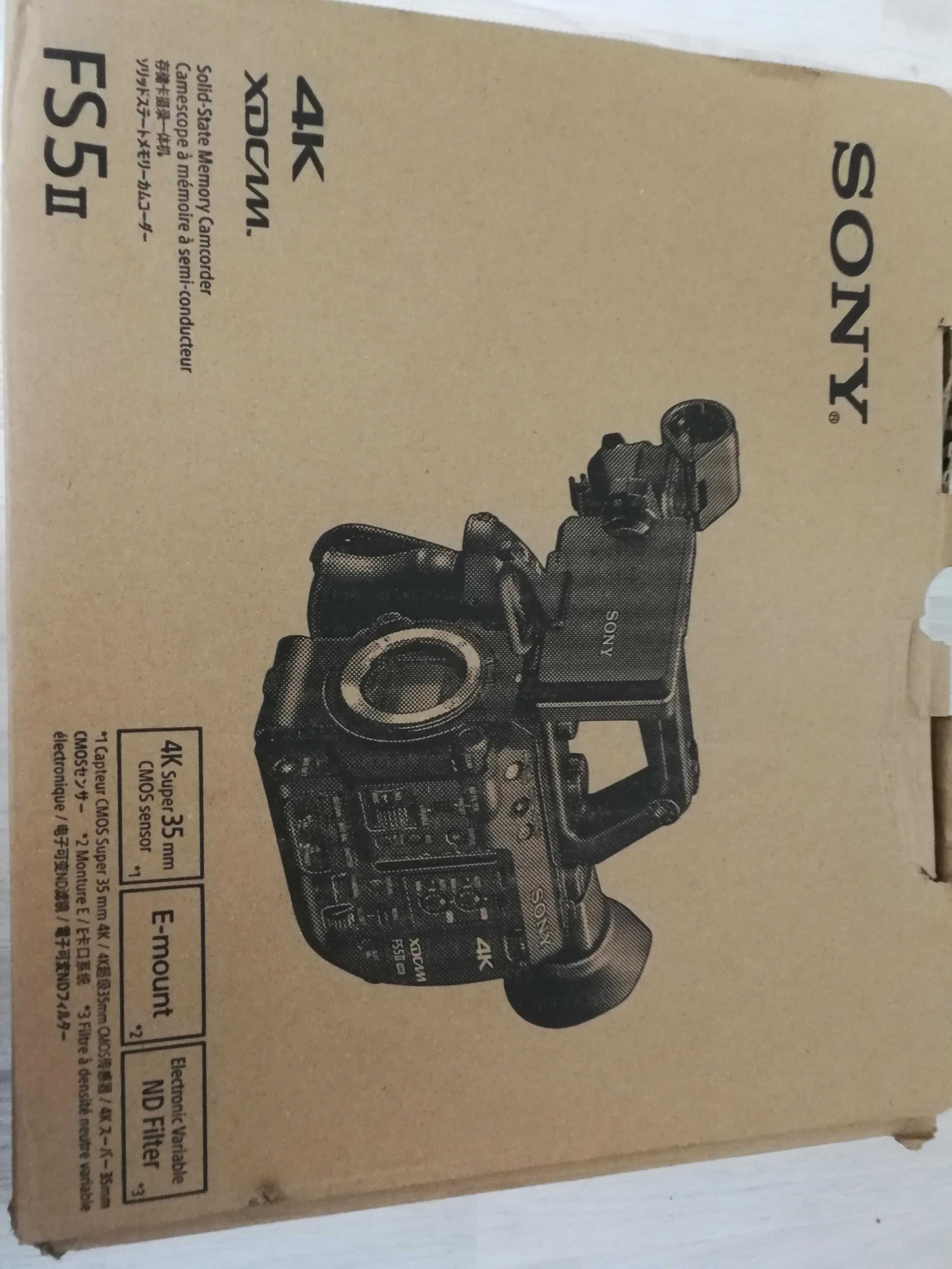 Camera video profesionala Cinematic Sony PXW-FS5 II + Obiectiv - NOUA