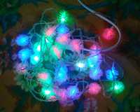 Коледна украса LED разноцветни лампички 30 броя с прозрачен кабел.