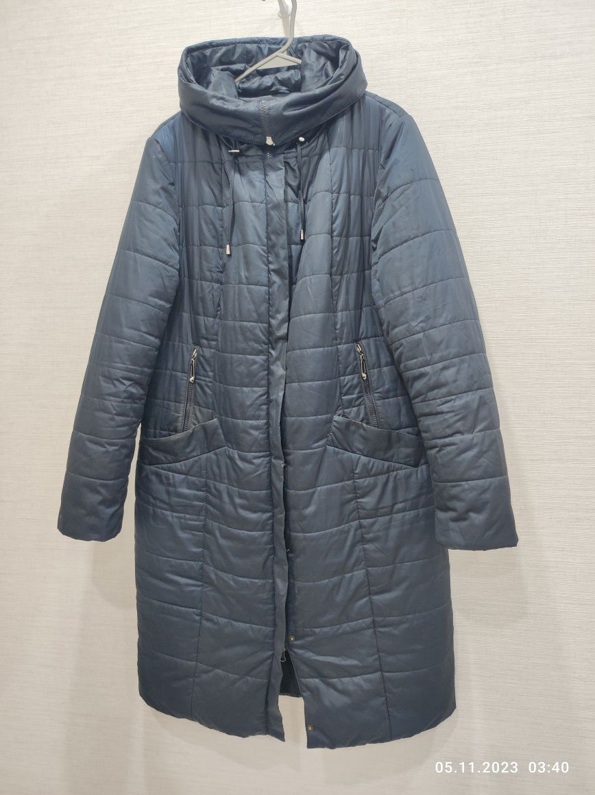 Куртка женская зима теплая р 50-52-54
Есть ещё мех съёмный на ка