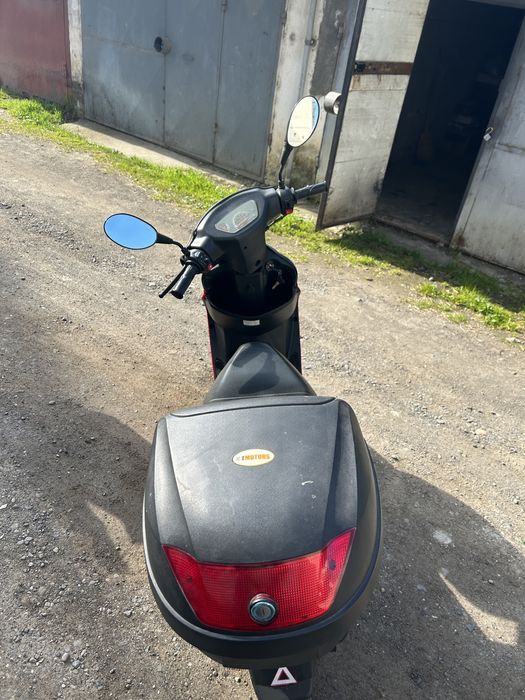 Vand Scuter inmatriculat