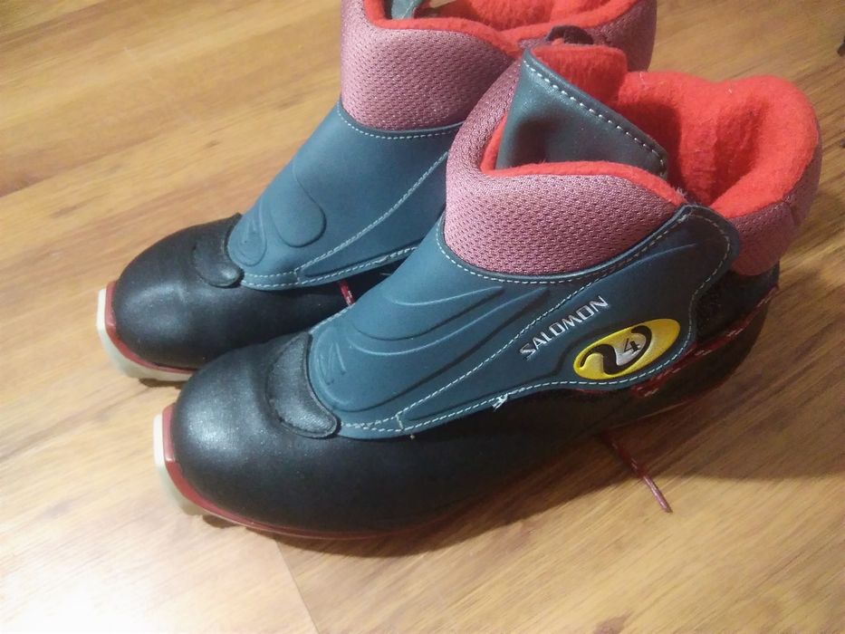 Обувки за ски бягане Salomon Ном. 42 и 40, Mendle 41 и Techno Pro 47