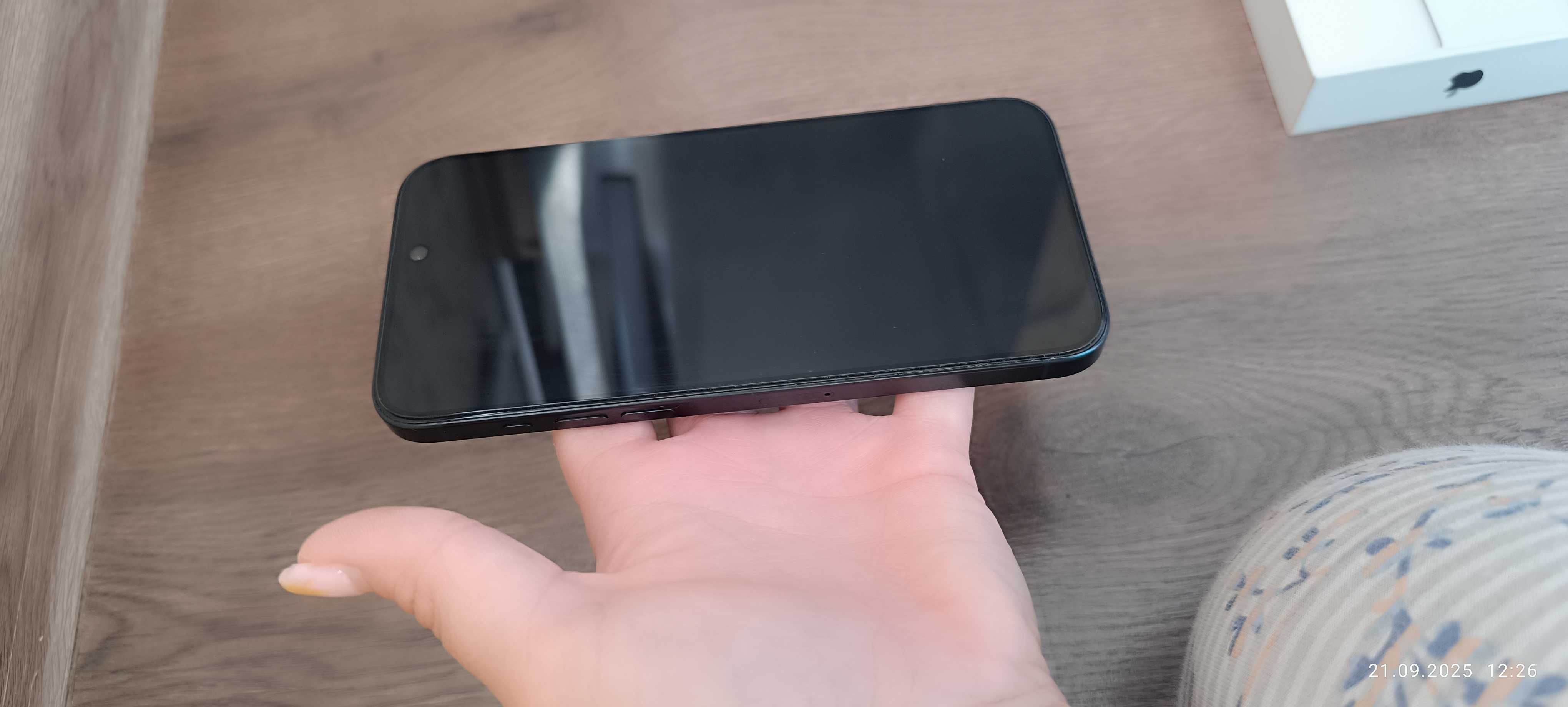 Срочно Iphone 15 pro max