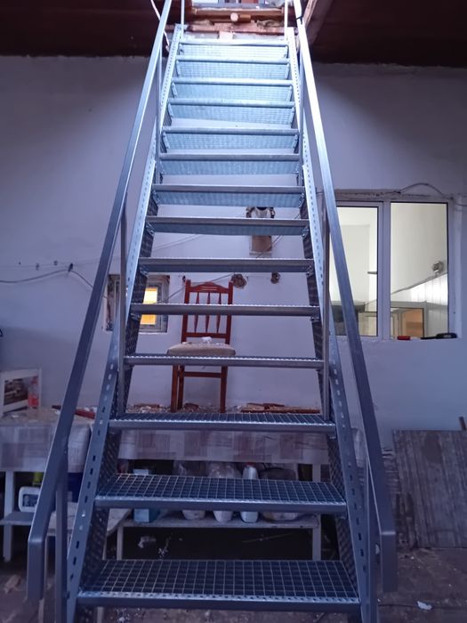 Scara metalica zincata 4mm