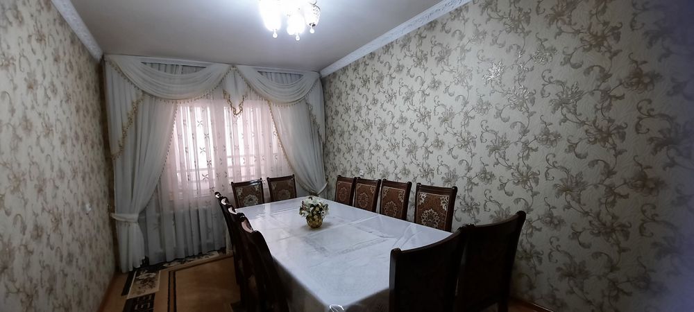 Стол для гостиной со стульями в размере 12 шт