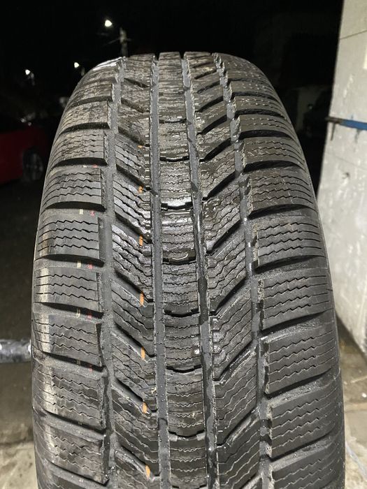 1x Anvelopa iarna 215 65 17 Continental