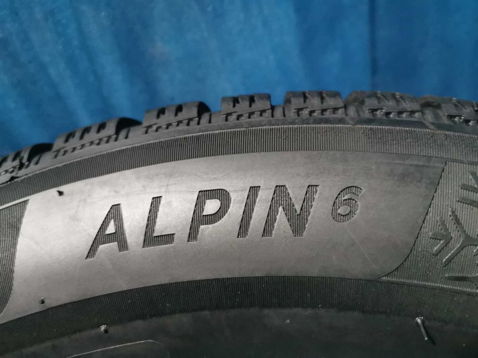 225 55 16 michelin m+s 2 buc