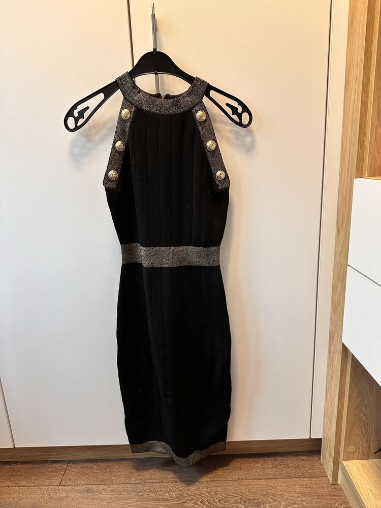 еластична рокля с елек