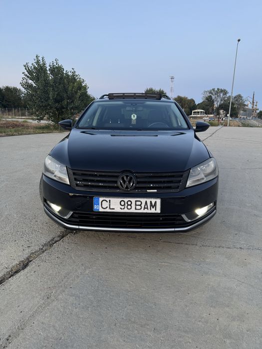 Vând Passat B7 Variant 2.0TDI
