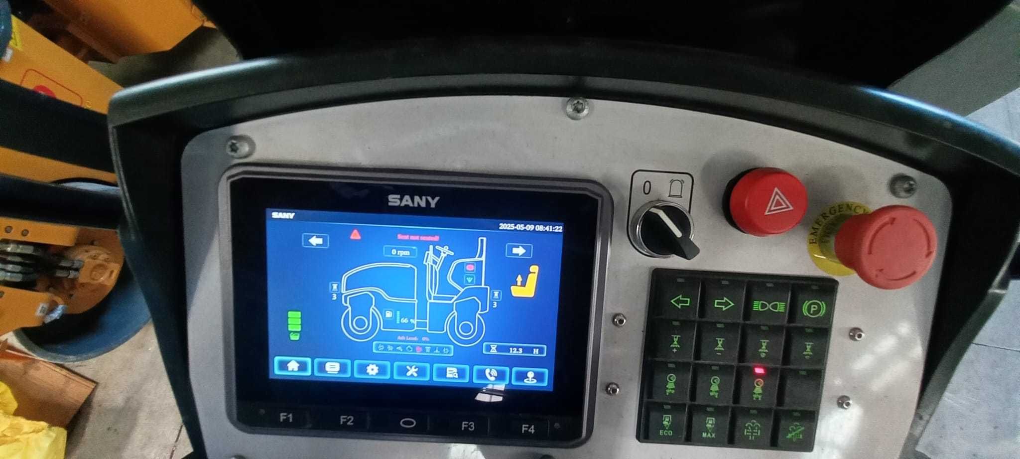 Compactor Sany STR50C 8K nou