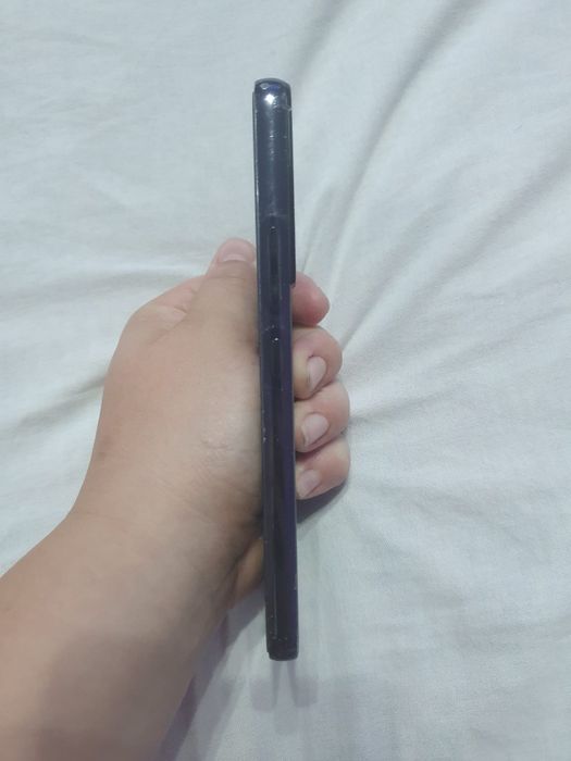 Samsung s22  aspect 8,5 din 10