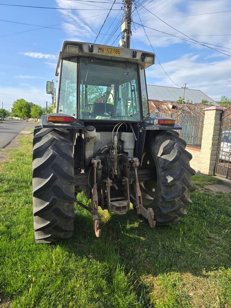 Tractor massey ferguson