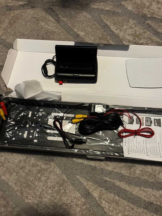 Camera auto de mers cu spatele-este noua
