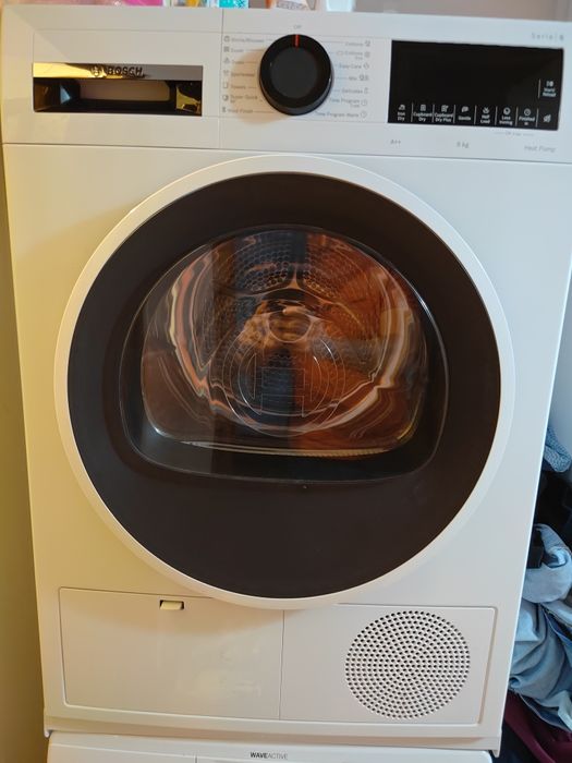 Uscator de rufe Bosch defect WQG24100BY, Pompa de caldura, 9 kg,