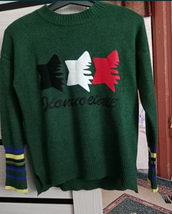 Кофточка женская новинка