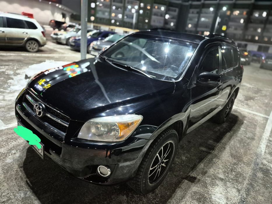 Продаю Тойота Rav 4