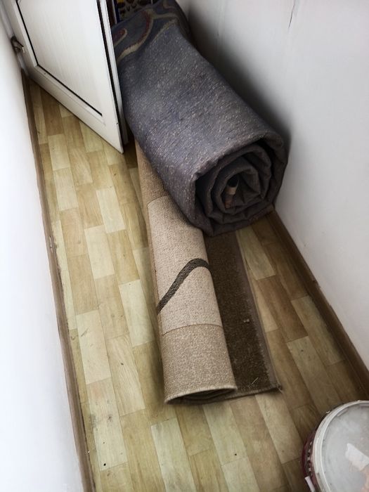 Продам 2 ковра 3х4