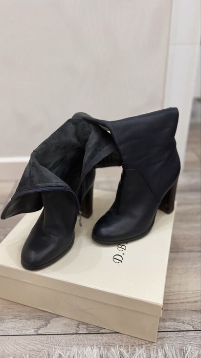 Продам осенние сапоги