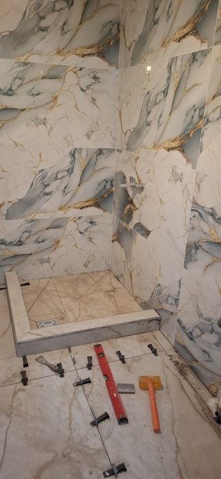 Execut Amenajări Interioare