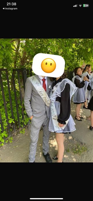 Костюм тройка серого цвета