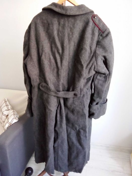 Стар шинел,чисто нов