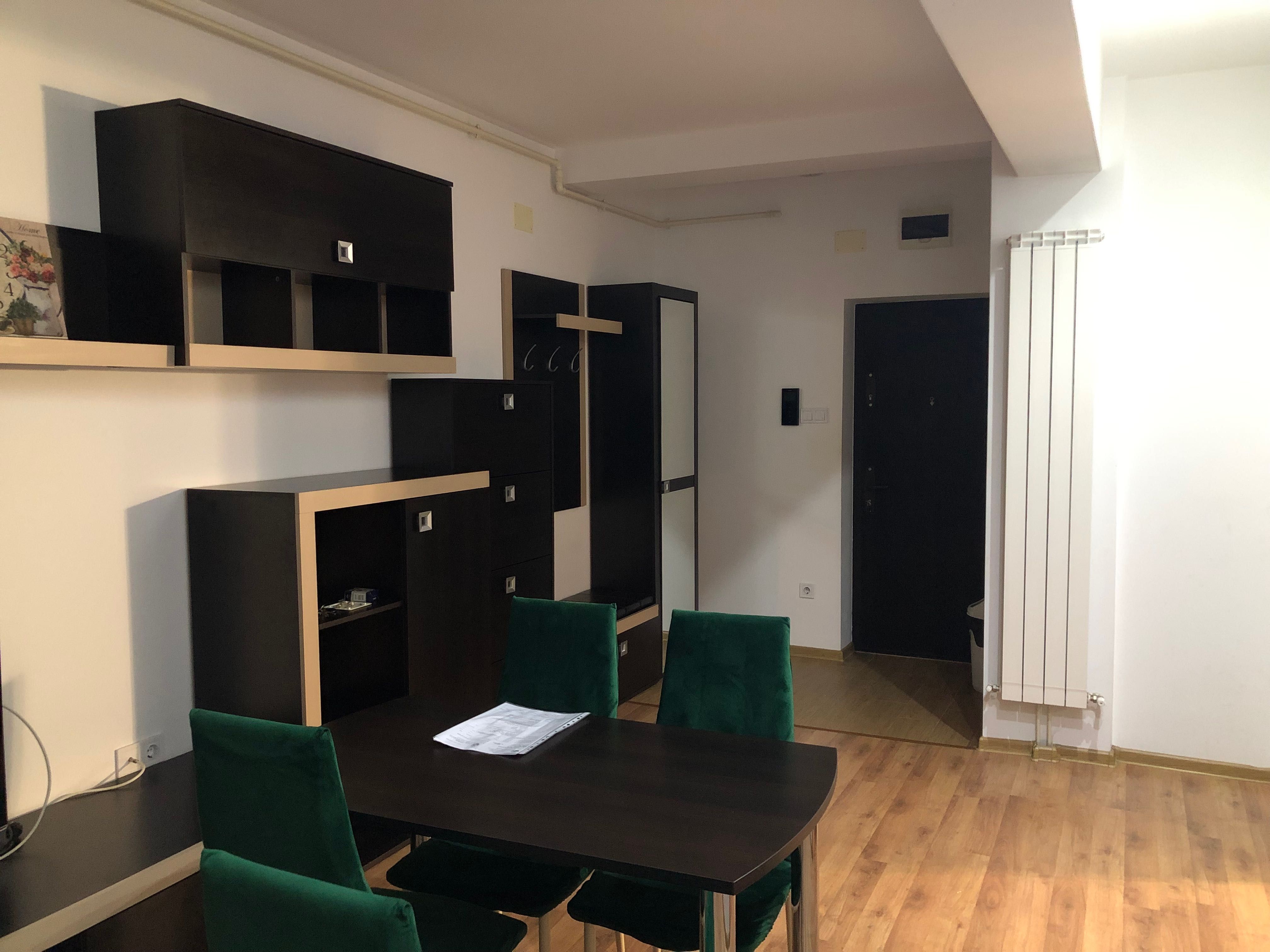 Închiriez apartament cu 2 camere in cartier nou