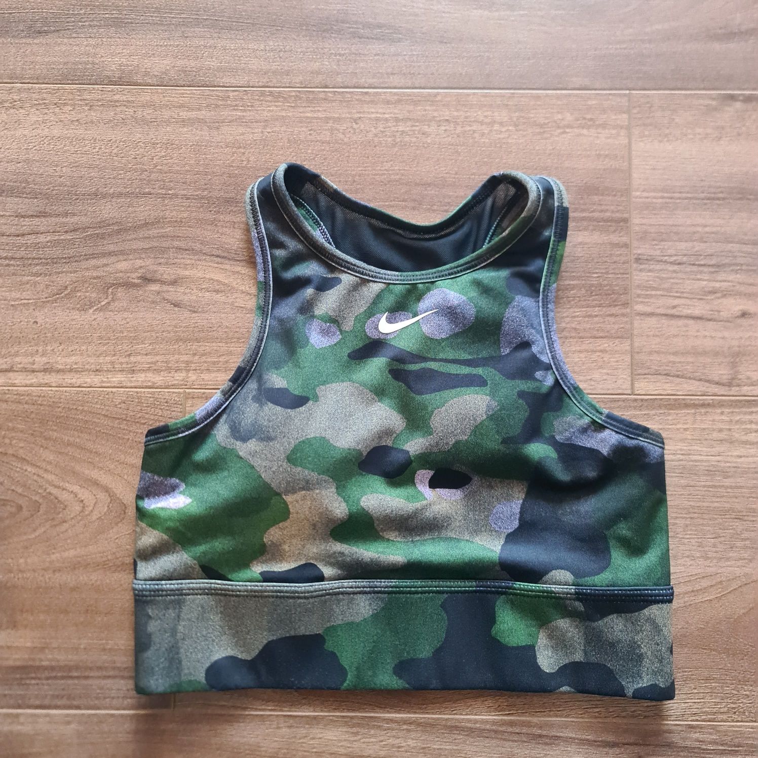 Бюстие Nike Geverything camo  bra