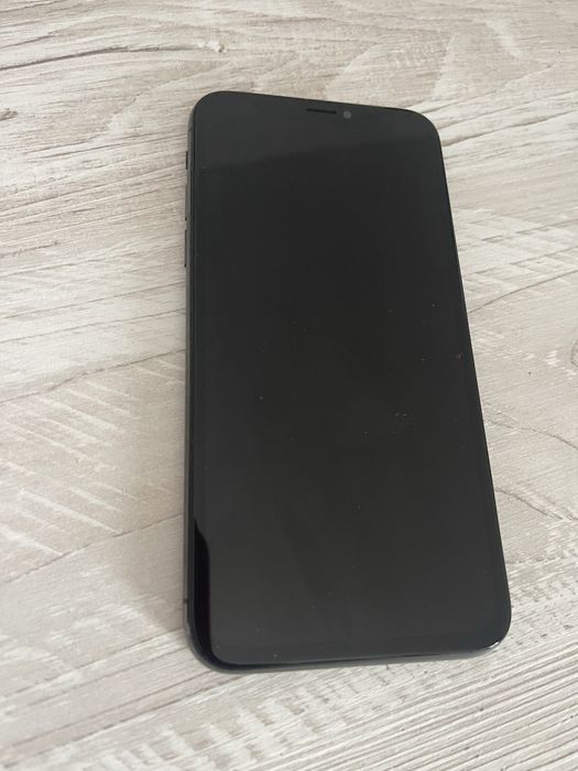 iPhone x 64 GB in stare perfecta