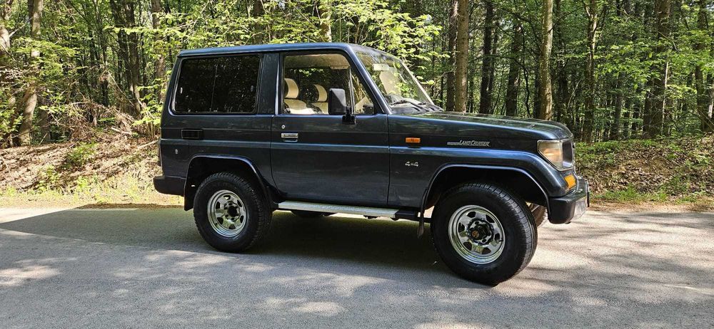 De vânzare Toyota Land Cruiser LJ 70 ,  4X4