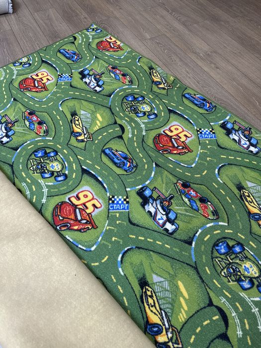 Ковер палась детский