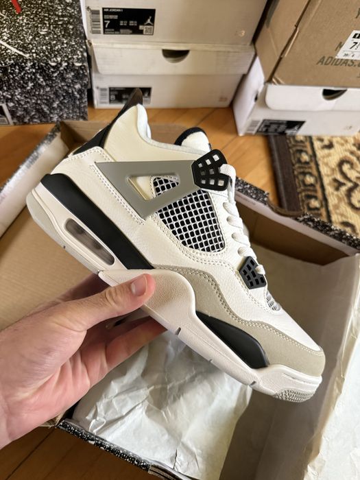 Jordan 4 Military Blac, 36,38,39, 40,41, 42, 43, citeste descrierea