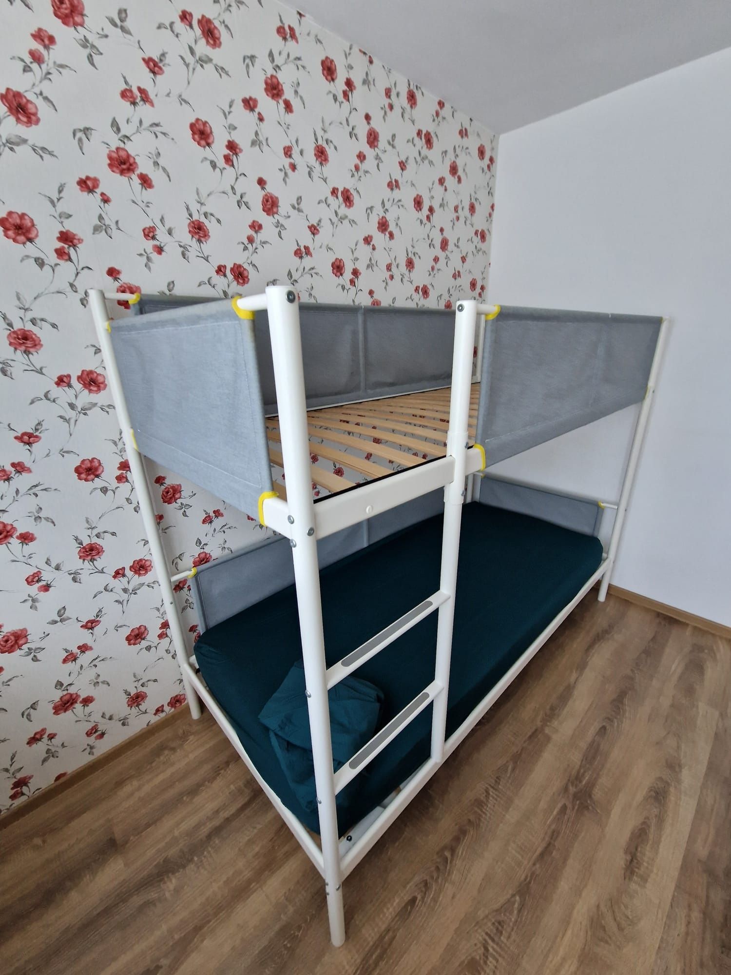 Pat Dormitor IKEA
