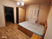 INCHIRIEZ apartament 2 camere decomandat,renovat, zona Vasile Aaron
