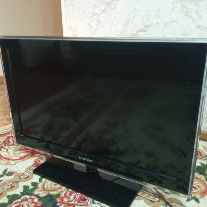 Продам телевизор 32 ДЮ