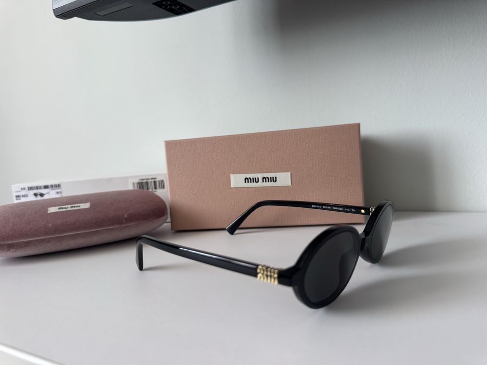 Дамски слънчеви очила Miu Miu