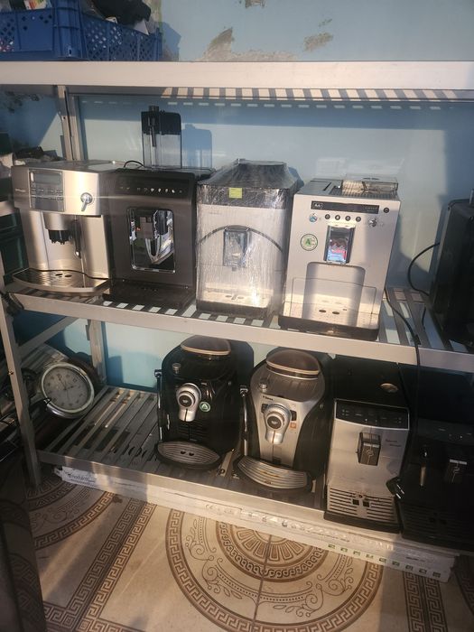 vând aparate cafea la angro