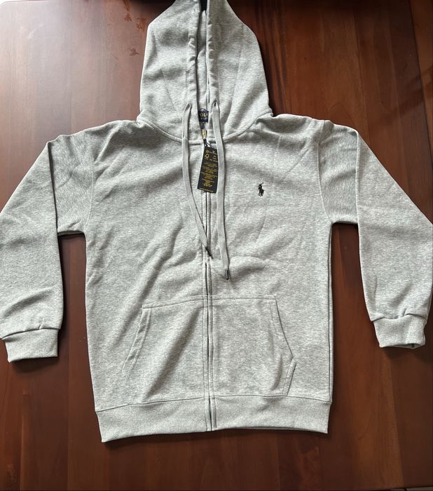Ralph Lauren zip-up hoodie – стил, комфорт и класа!