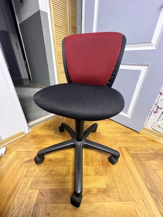 Scaun de birou ergonomic, stare foarte bună